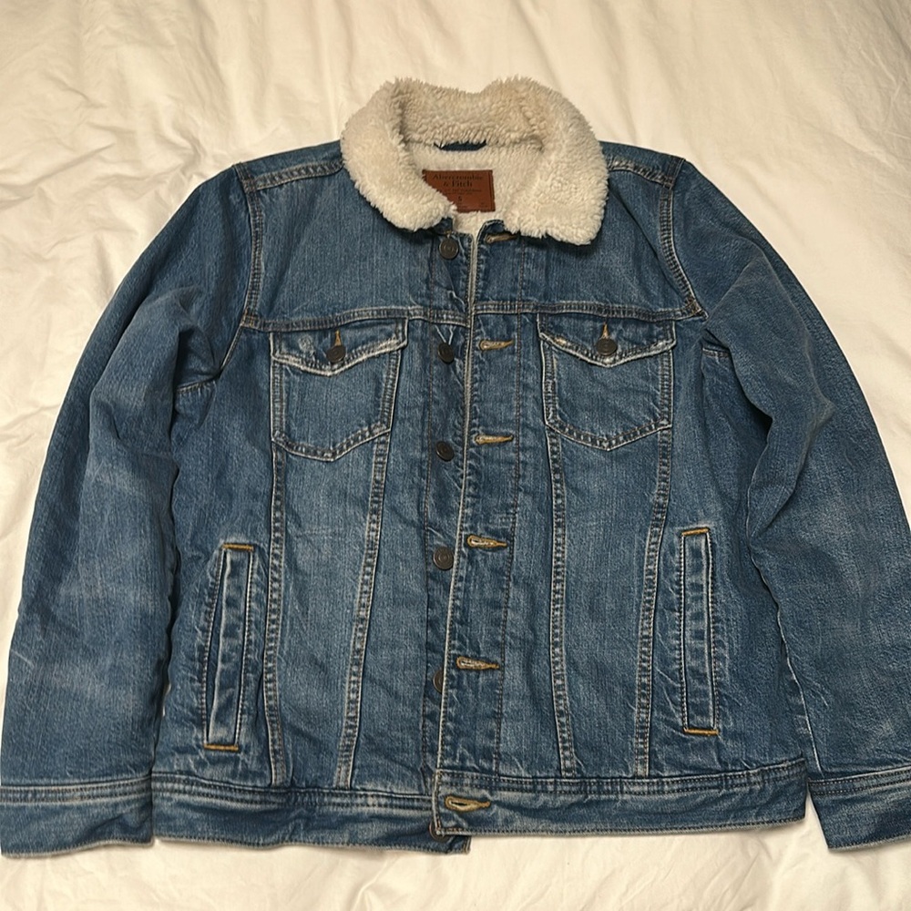 Sherpa Lined Denim Trucker Jacket, Men's S - Abercrombie